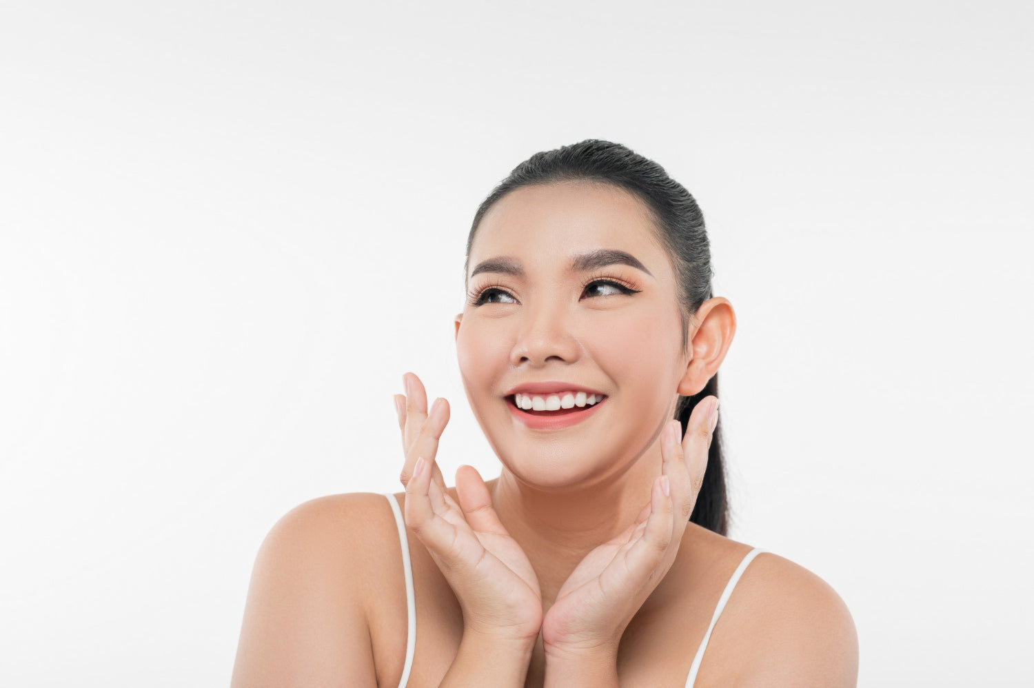 Top 10 FDA and HALAL Approved Glutathione Capsules List 2024 Frontrow Top 10 FDA and HALAL Approved Glutathione Capsules List 2024 Frontrow